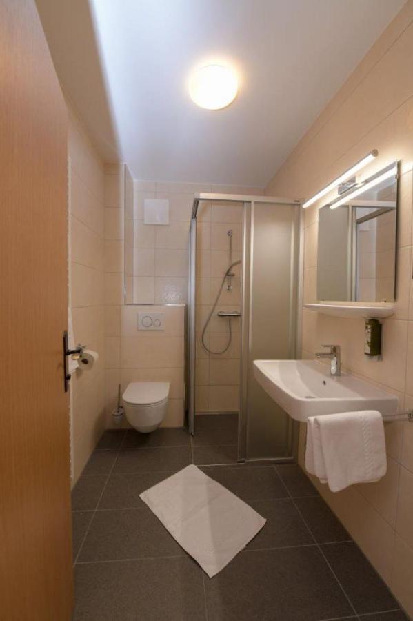Haus Miriam Hotel Sankt Lorenzen ob Murau Exterior photo